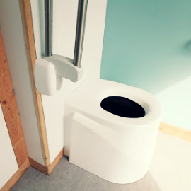siege wc toilette seche à separation avec lombricompostage