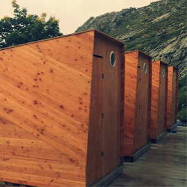 toilettes seches pour refuge sur le GR20