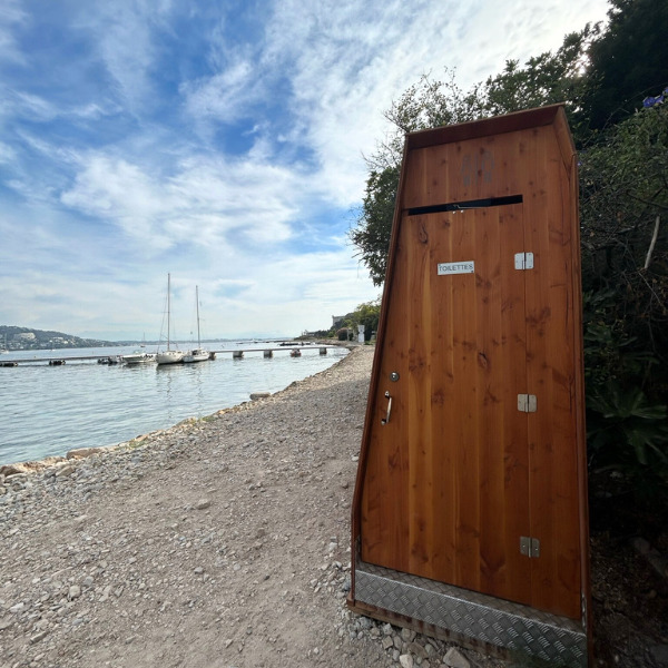 île sainte marguerite lovely toilettes vue mer