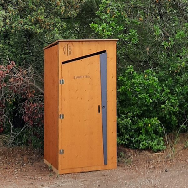 location de toilettes sèches pour un mariage